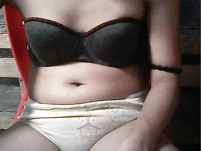 flowerhairypinay's BongaCams show and profile