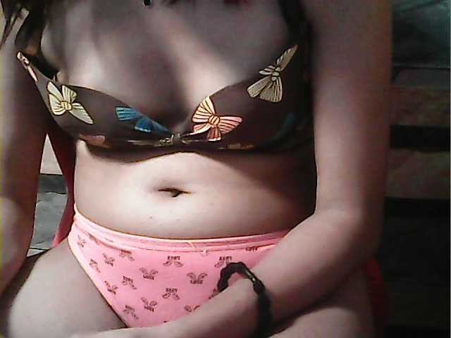 flowerhairypinay's BongaCams show and profile