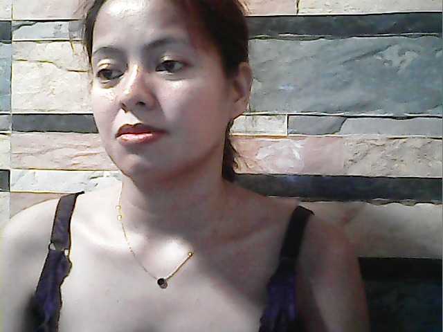 flowerhairypinay's BongaCams show and profile