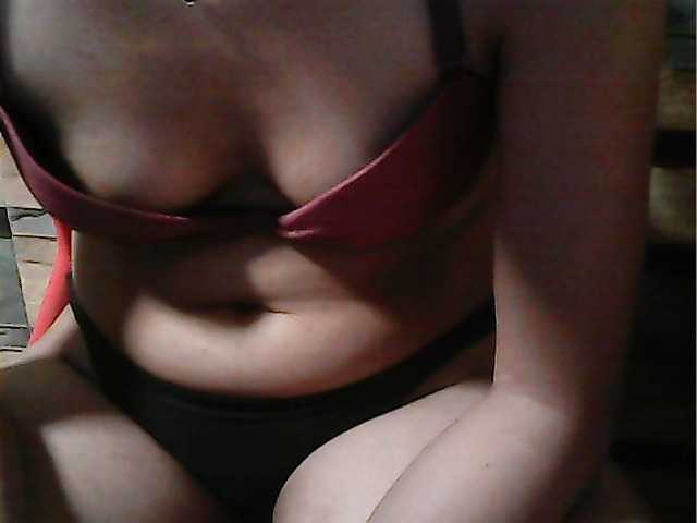 flowerhairypinay's BongaCams show and profile