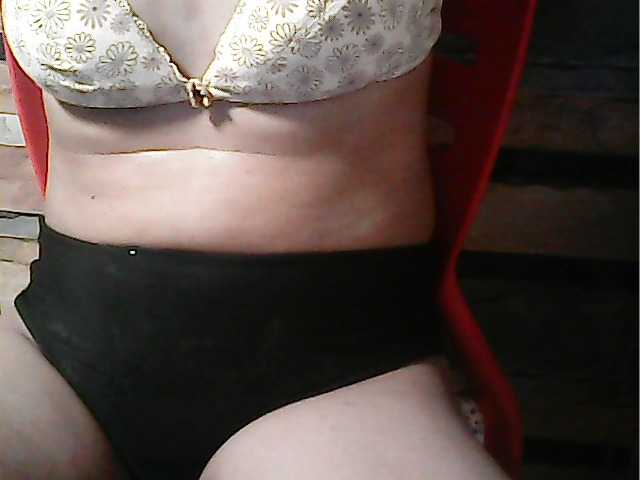 flowerhairypinay from BongaCams is Freechat