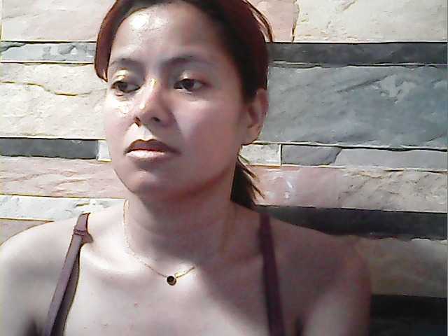 flowerhairypinay's BongaCams show and profile