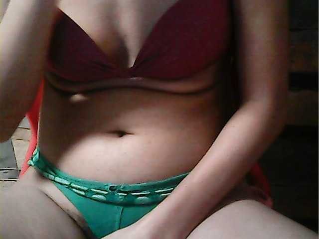 flowerhairypinay's BongaCams show and profile