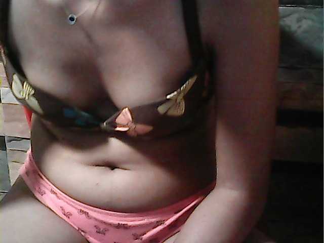 flowerhairypinay's BongaCams show and profile