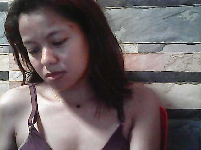 flowerhairypinay's BongaCams show and profile