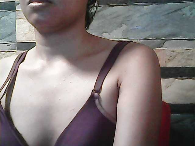 flowerhairypinay's BongaCams show and profile