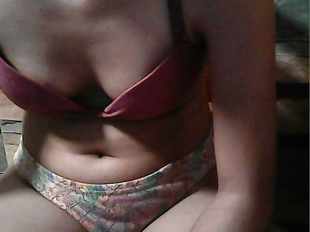 flowerhairypinay from BongaCams is Freechat