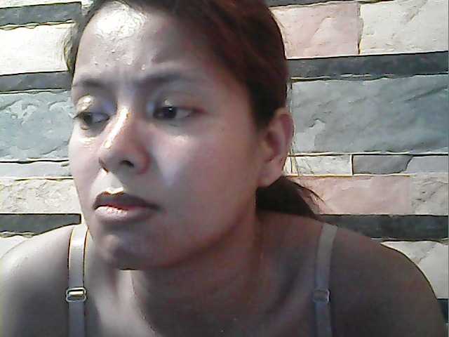 flowerhairypinay's BongaCams show and profile