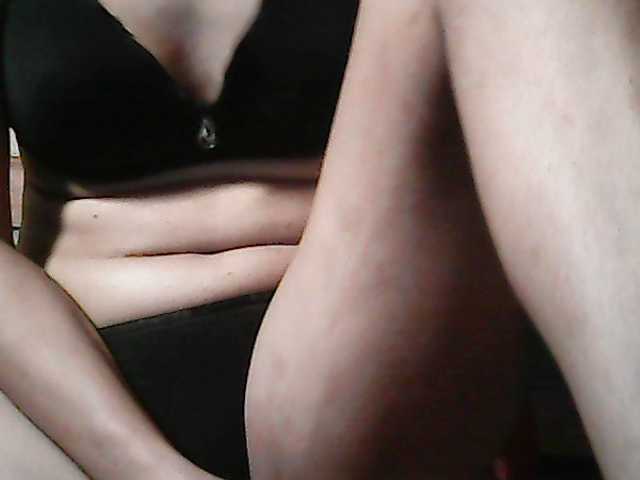 flowerhairypinay's BongaCams show and profile