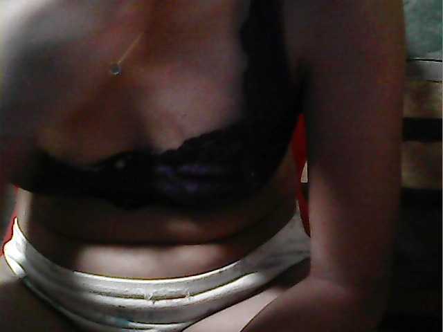 flowerhairypinay's BongaCams show and profile