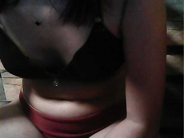 flowerhairypinay's BongaCams show and profile