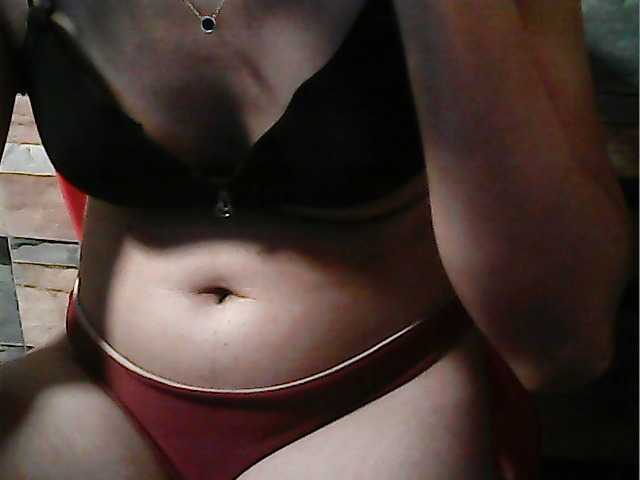 flowerhairypinay's BongaCams show and profile