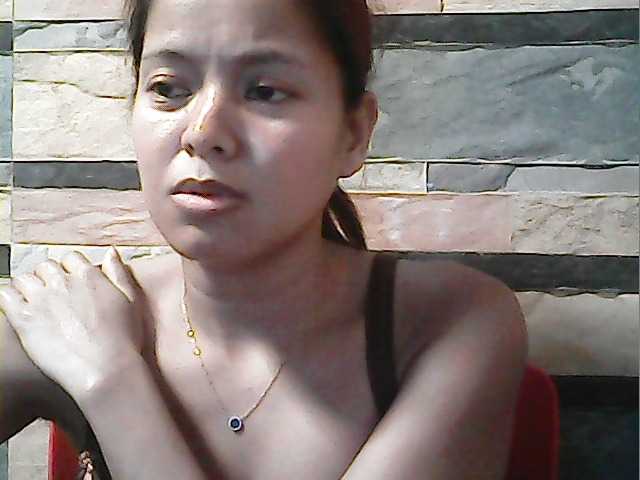 flowerhairypinay's BongaCams show and profile