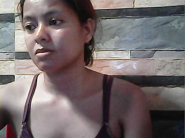 flowerhairypinay's BongaCams show and profile