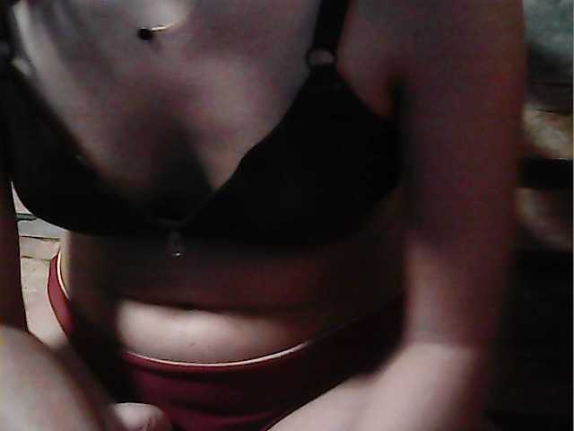 flowerhairypinay's BongaCams show and profile