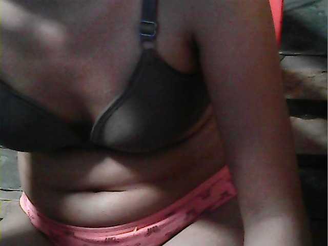 flowerhairypinay's BongaCams show and profile