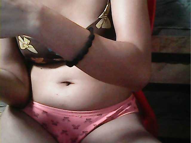 flowerhairypinay's BongaCams show and profile