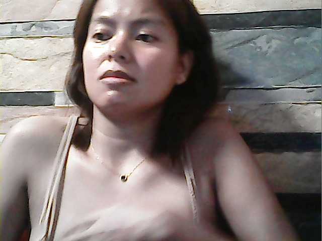 flowerhairypinay's BongaCams show and profile