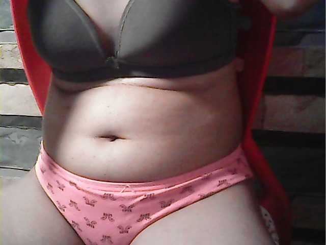 flowerhairypinay's BongaCams show and profile