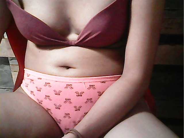 flowerhairypinay's BongaCams show and profile