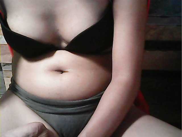 flowerhairypinay's BongaCams show and profile