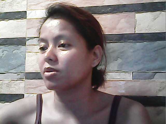 flowerhairypinay's BongaCams show and profile