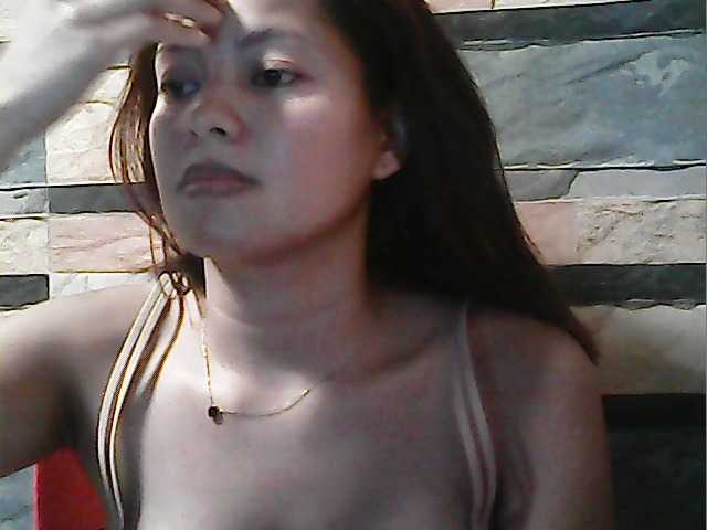 flowerhairypinay's BongaCams show and profile