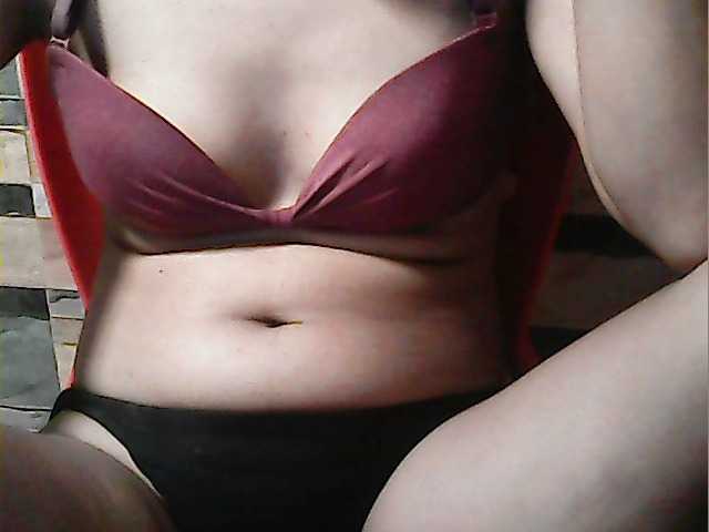 flowerhairypinay's BongaCams show and profile