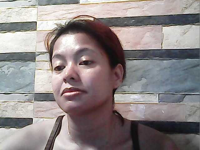 flowerhairypinay's BongaCams show and profile