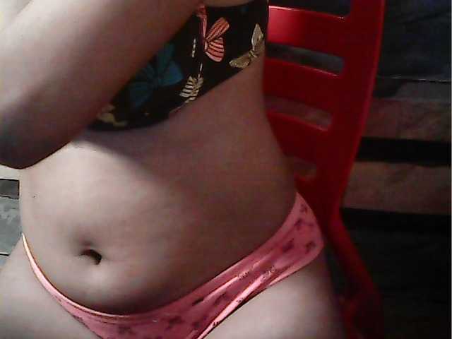 flowerhairypinay's BongaCams show and profile