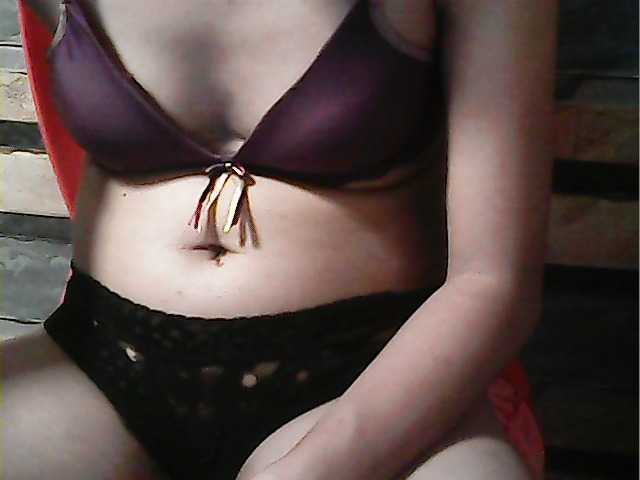 flowerhairypinay's BongaCams show and profile