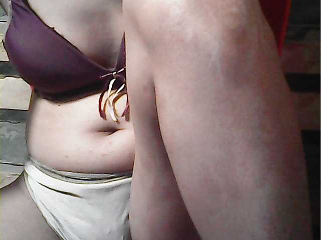 flowerhairypinay's BongaCams show and profile