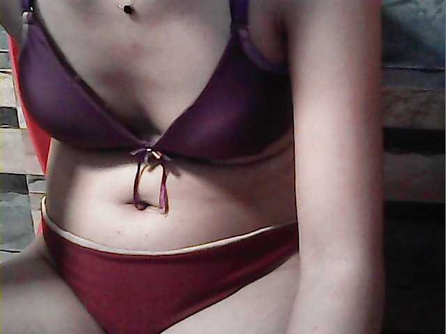 flowerhairypinay's BongaCams show and profile