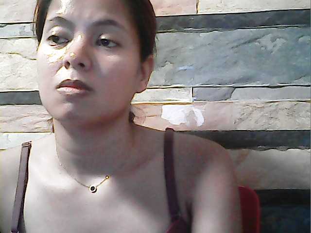 flowerhairypinay's BongaCams show and profile