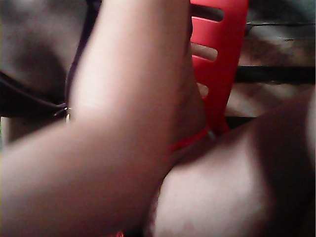 flowerhairypinay's BongaCams show and profile