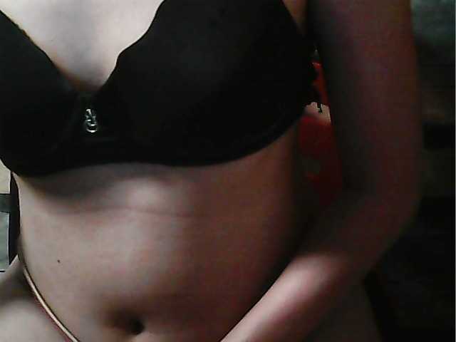 flowerhairypinay's BongaCams show and profile