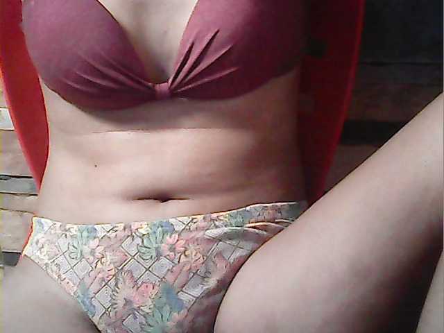 flowerhairypinay from BongaCams is Freechat