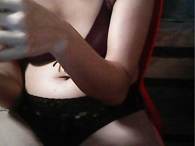 flowerhairypinay's BongaCams show and profile