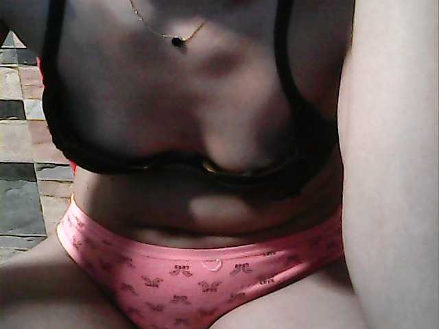 flowerhairypinay's BongaCams show and profile