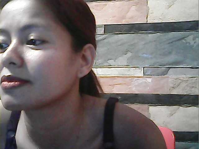 flowerhairypinay's BongaCams show and profile