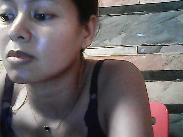 flowerhairypinay's BongaCams show and profile