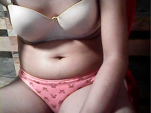 flowerhairypinay's BongaCams show and profile