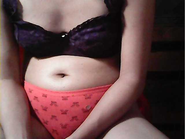 flowerhairypinay's BongaCams show and profile