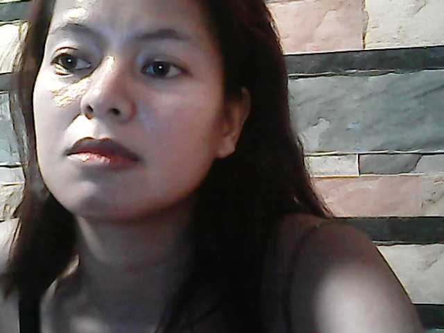 flowerhairypinay's BongaCams show and profile