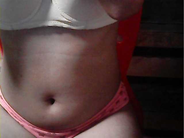 flowerhairypinay's BongaCams show and profile