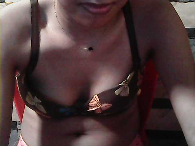 flowerhairypinay's BongaCams show and profile