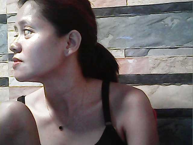 flowerhairypinay's BongaCams show and profile