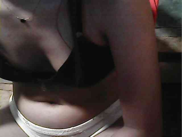 HornyNica webcam