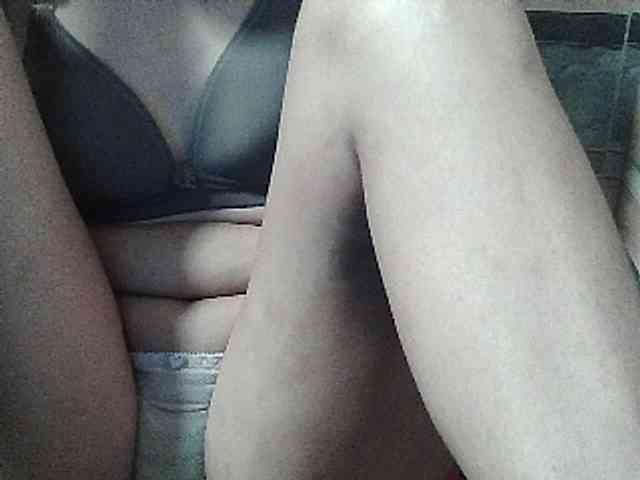HornyNica webcam