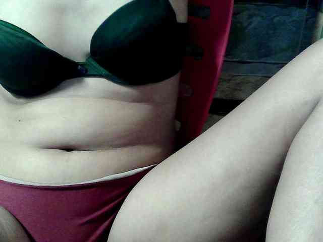 HornyNica webcam